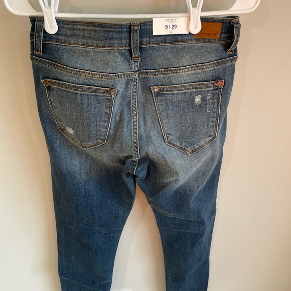 Judy Blue - Mid Rise Red Buffalo Plaid Skinny Jeans - Size 29/9 - NWT - Picture 15 of 15